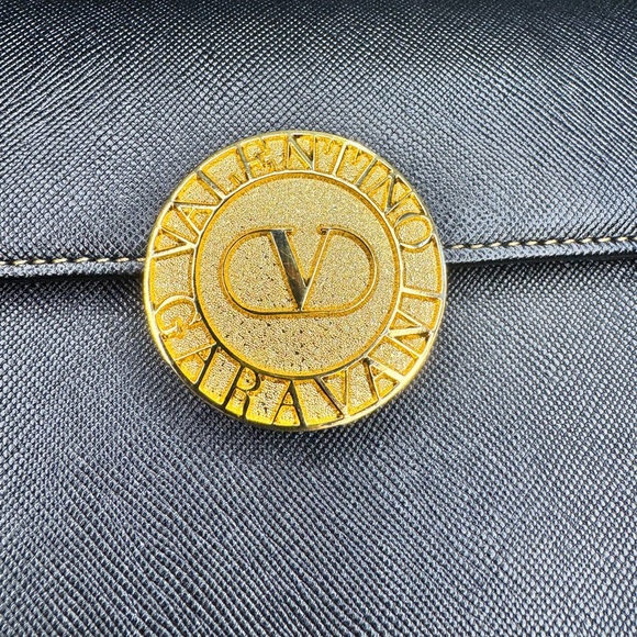 Valentino Garavani Vintage 2way Top Handle bag w/ convertible crossbody strap - Picture 4 of 16